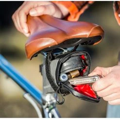 Blackburn Grid Sac de selle S -Sacoches Velo Boutique blackburn grid seat bag s 4