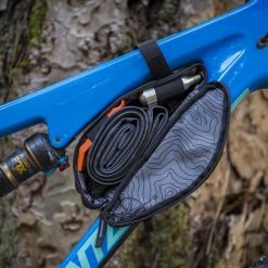 Blackburn Outpost Sacoche de cadre -Sacoches Velo Boutique blackburn outpost corner bag 6