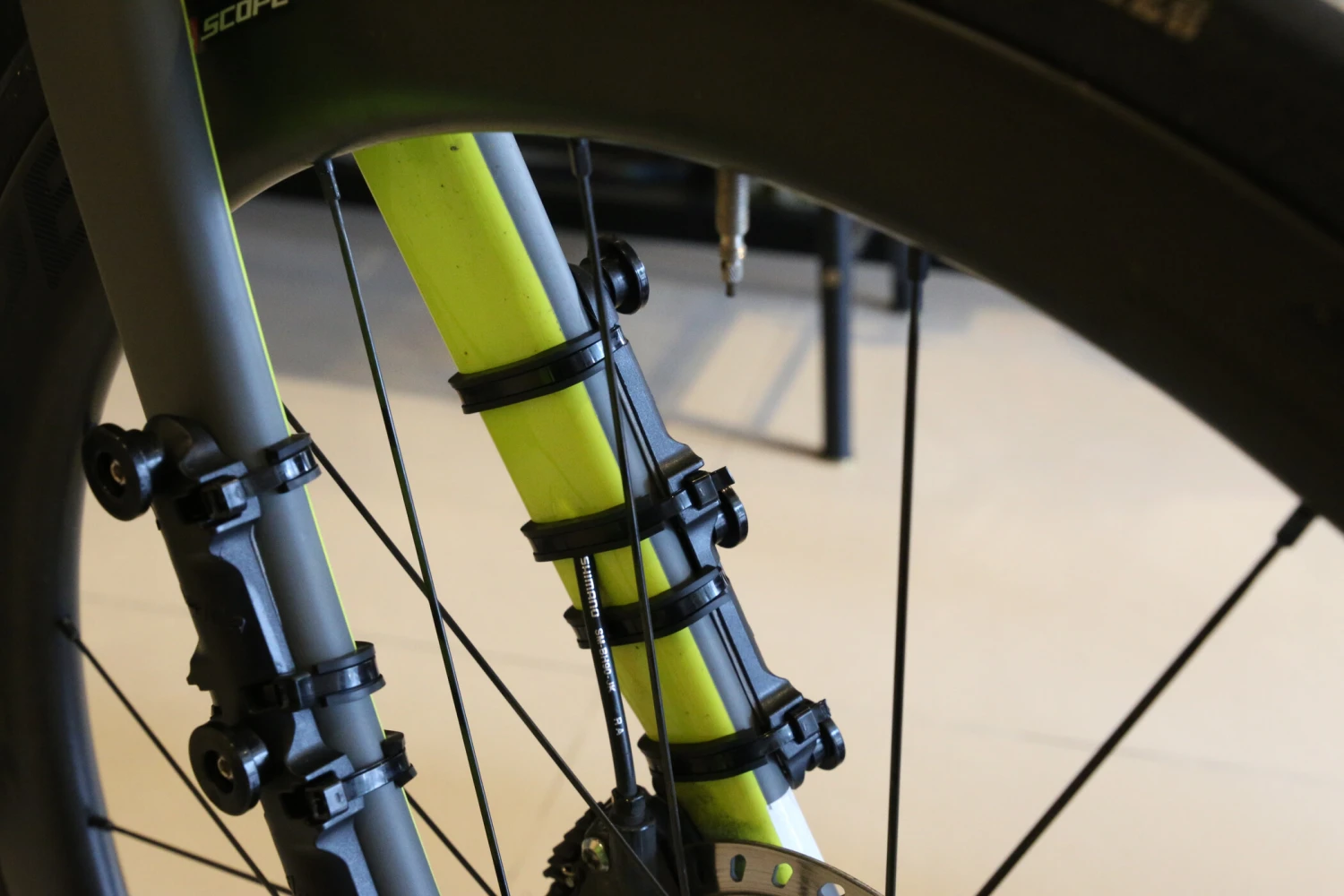 WOHO Gorilla Clip Support, noir 3 WOHO Gorilla Clip Support, noir – Image 3